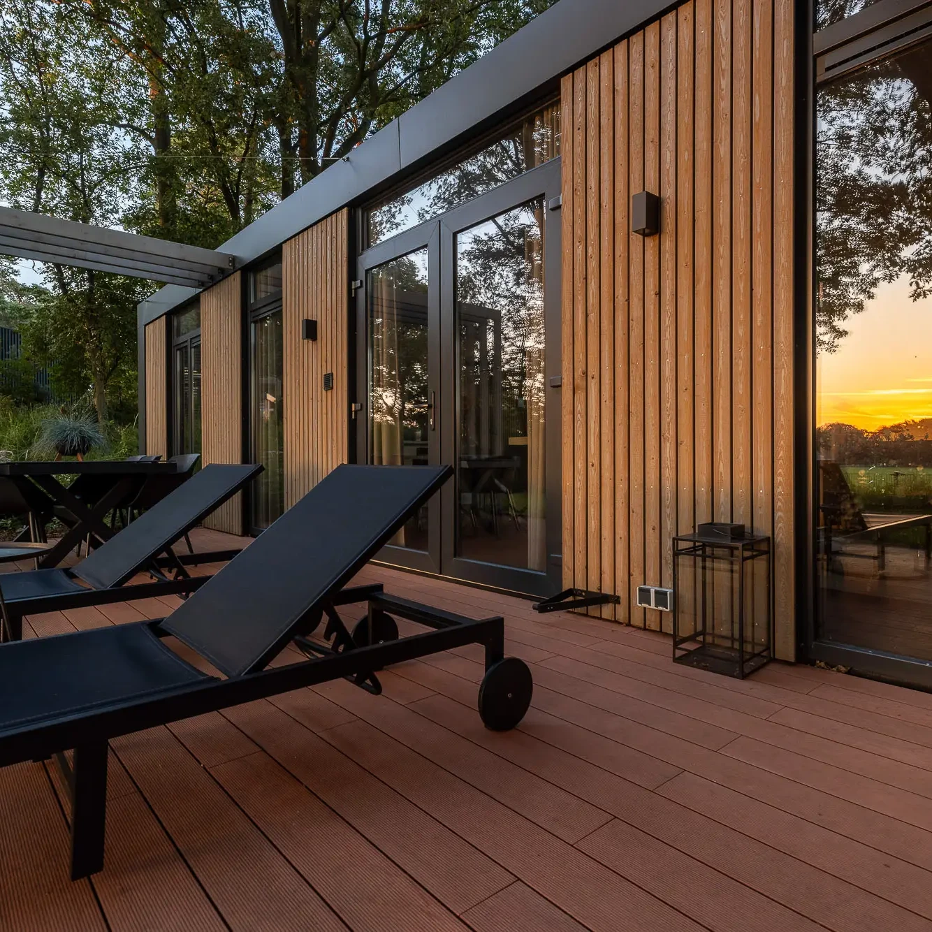 Zicht-op-Twente-Family lodge-Prive spa-jacuzzi-4 personen-Markelo-Leisure-Service-Support-10