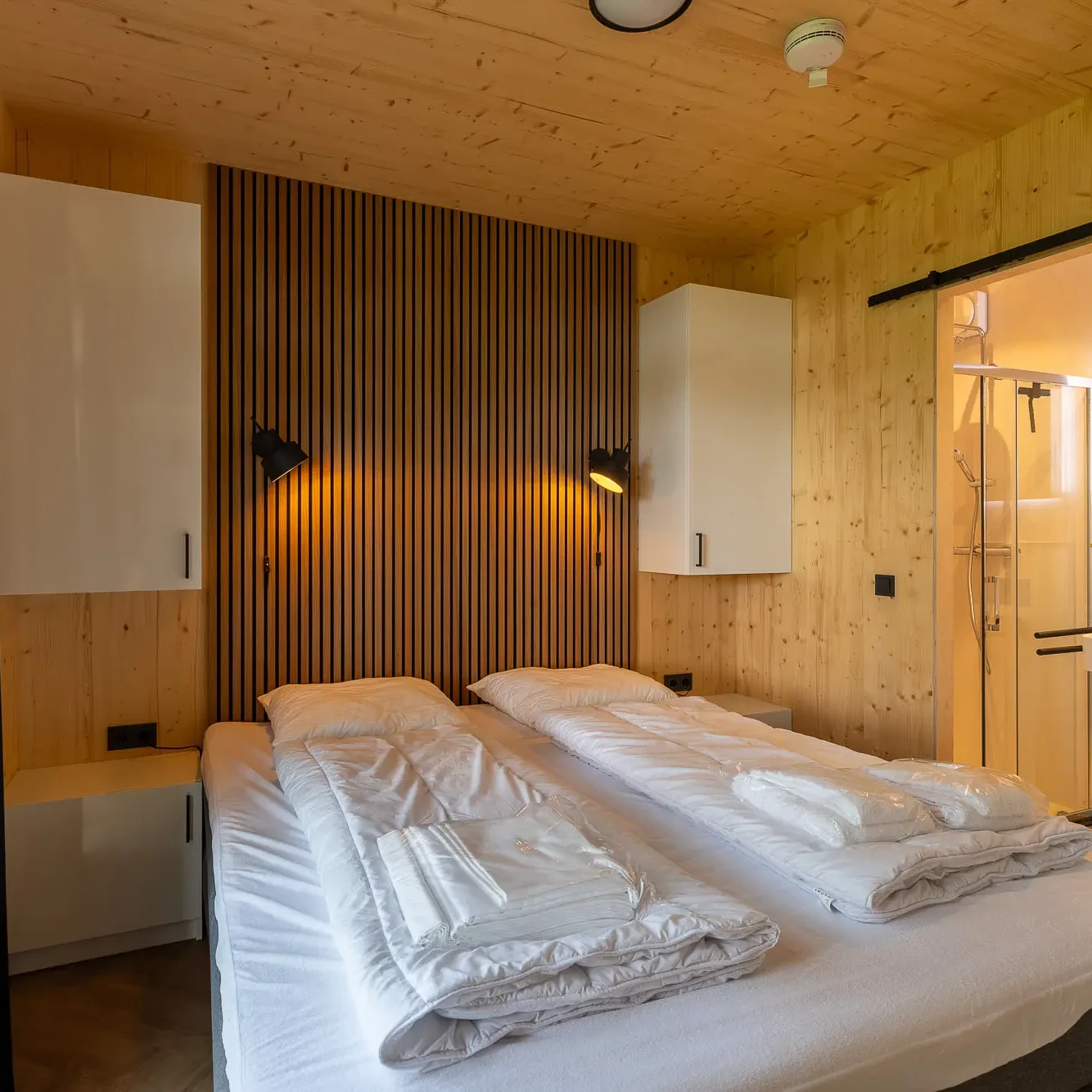 Zicht-op-Twente-Family lodge-Prive spa-jacuzzi-4 personen-Markelo-Leisure-Service-Support-16