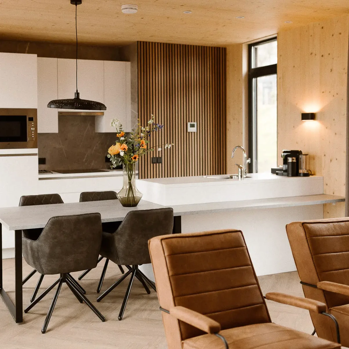 Zicht-op-Twente-Family lodge-Prive spa-jacuzzi-4 personen-Markelo-Leisure-Service-Support-6