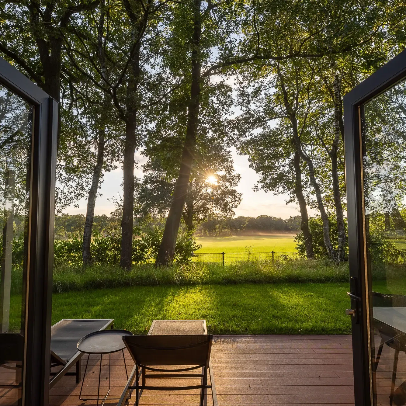 Zicht-op-Twente-Panorama lodge-Prive spa-jacuzzi-4 personen-Markelo-Leisure-Service-Support-6